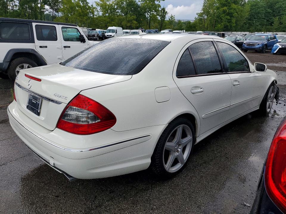 2009 Mercedes-benz E მანქანა იყიდება აუქციონზე, vin: WDBUF87X99B396947, აუქციონის ნომერი: 56435566