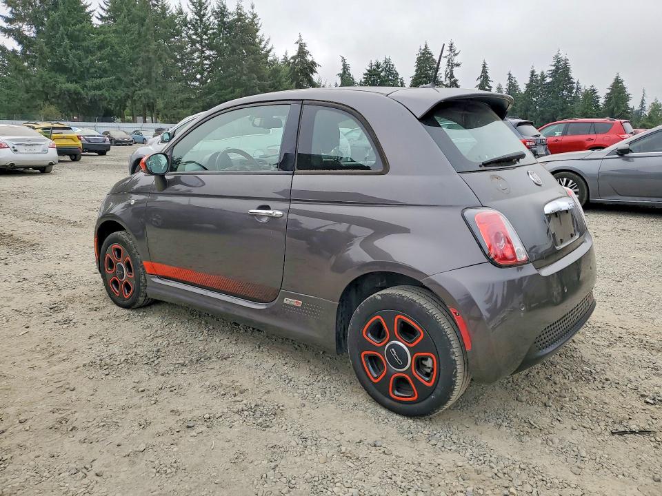 Продажа на аукционе авто 2015 Fiat 500, vin: 3C3CFFGE8FT585717, номер лота: 64340746