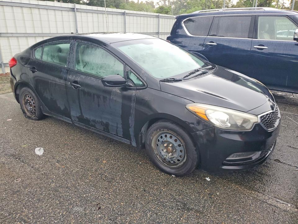 66609696 :رقم المزاد ، KNAFK4A67F5378114 vin ، 2015 Kia Forte مزاد بيع
