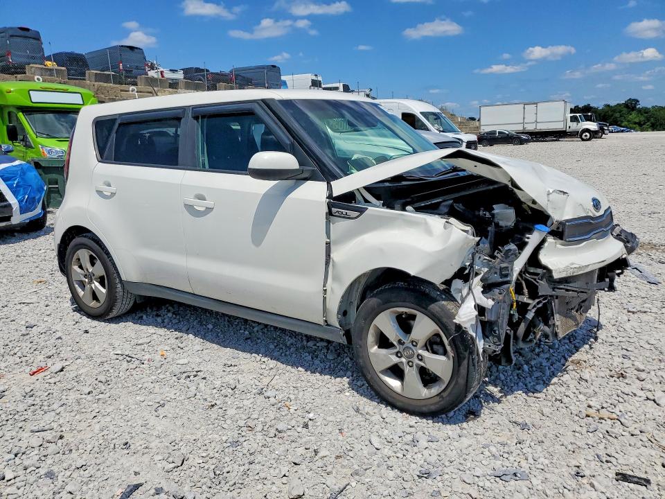 63416326 :رقم المزاد ، KNDJN2A2XJ7901774 vin ، 2018 Kia Soul مزاد بيع