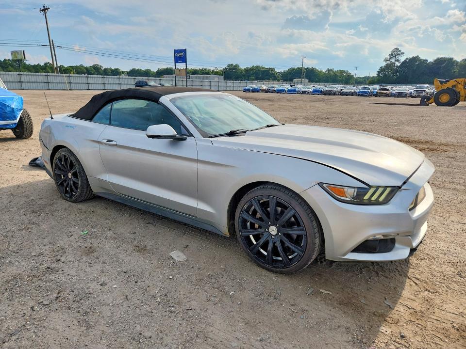 Продажа на аукционе авто 2015 Ford Mustang, vin: 1FATP8UH0F5383608, номер лота: 64075126