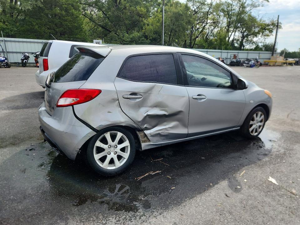 2011 Mazda Mazda 2 მანქანა იყიდება აუქციონზე, vin: JM1DE1HY5B0102237, აუქციონის ნომერი: 67088056