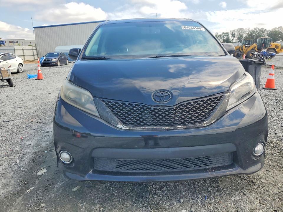 Продаж на аукціоні авто 2015 Toyota Sienna, vin: 5TDXK3DC4FS531044, номер лоту: 64084146