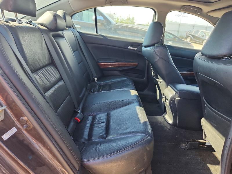 2011 Honda Accord მანქანა იყიდება აუქციონზე, vin: 1HGCP2F83BA804342, აუქციონის ნომერი: 65815816