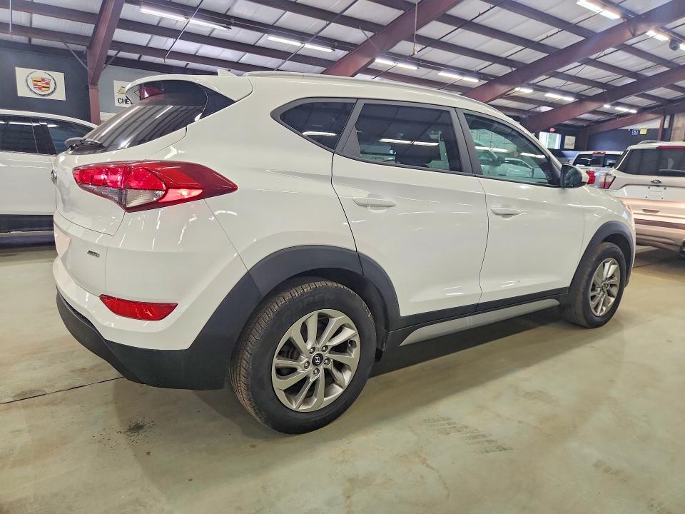 64725336 :رقم المزاد ، KM8J3CA48JU674482 vin ، 2018 Hyundai Tucson مزاد بيع