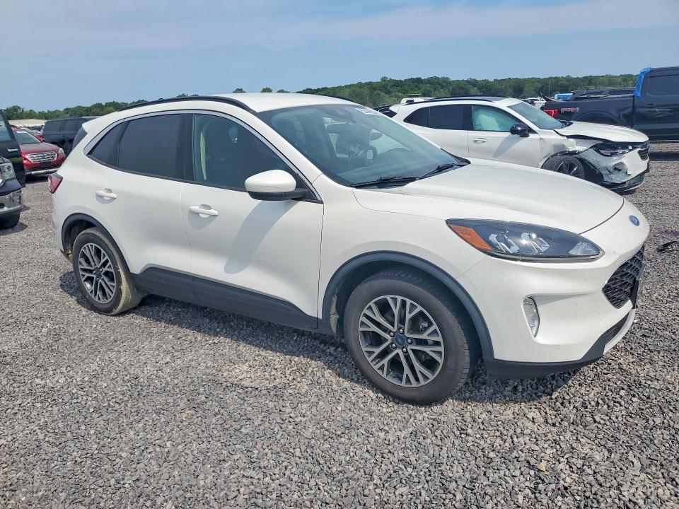 Продажа на аукционе авто 2020 Ford Escape, vin: 1FMCU9H67LUB67995, номер лота: 63444756