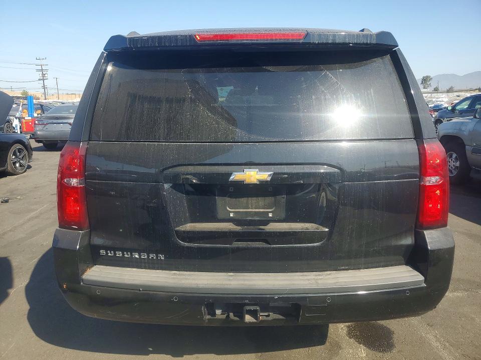 Продаж на аукціоні авто 2019 Chevrolet Suburban, vin: 1GNSCHKC3KR124646, номер лоту: 64431966