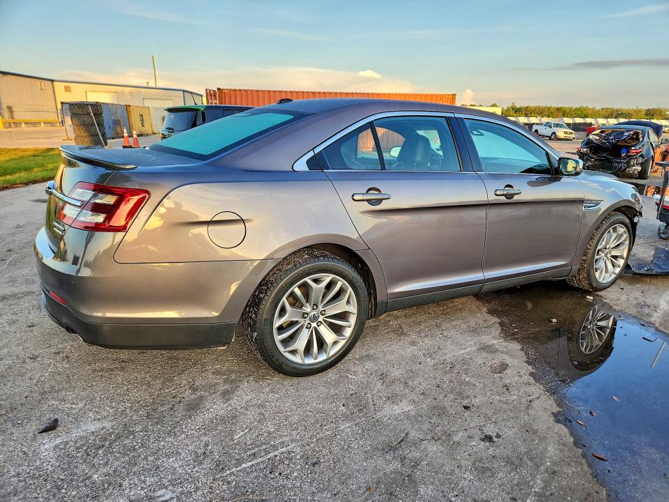 66309446 :رقم المزاد ، 1FAHP2F88DG171573 vin ، 2013 Ford Taurus مزاد بيع