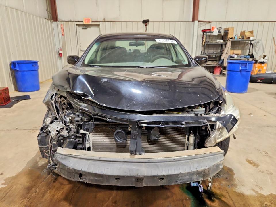 2013 Nissan Altima მანქანა იყიდება აუქციონზე, vin: 1N4AL3AP3DC268950, აუქციონის ნომერი: 63830596