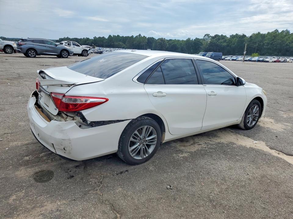 Продаж на аукціоні авто 2015 Toyota Camry, vin: 4T1BF1FK2FU917198, номер лоту: 66069406