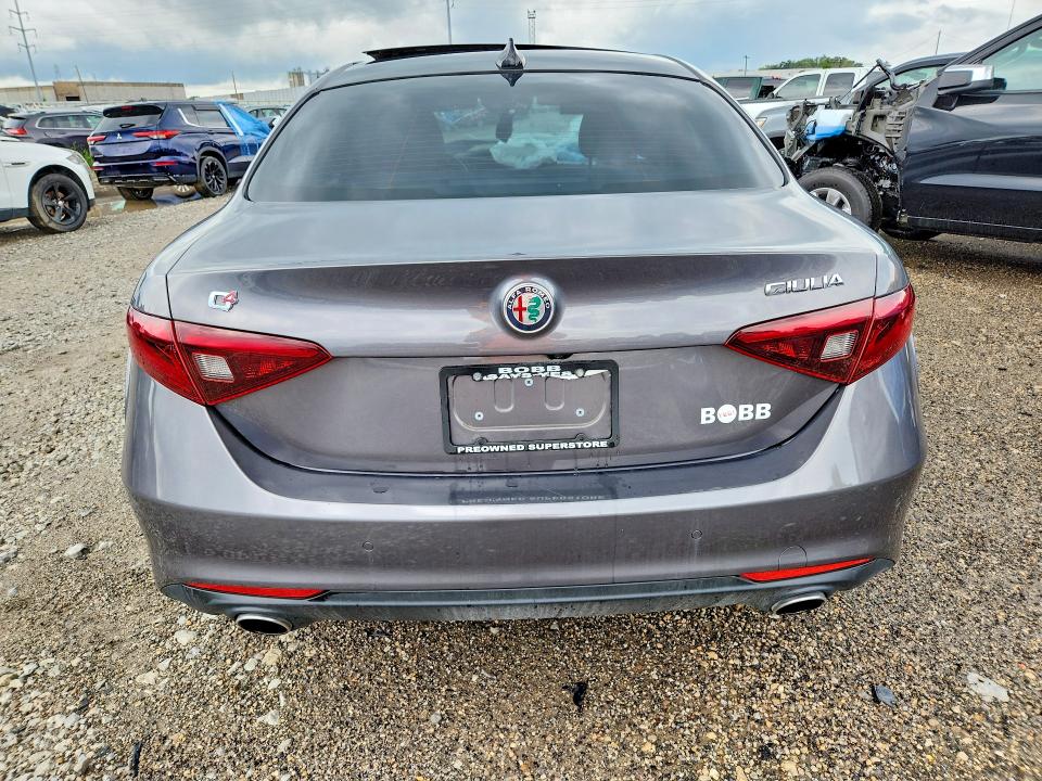 Продаж на аукціоні авто 2018 Alfa Romeo Giulia, vin: ZARFAEDNXJ7563985, номер лоту: 65388096