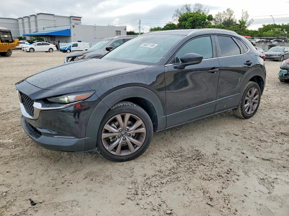 64021186 :رقم المزاد ، 3MVDMBBM0PM511909 vin ، 2023 Mazda Cx-30 مزاد بيع