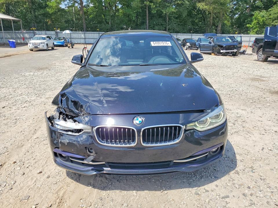 64991916 :رقم المزاد ، WBA8B9G34HNU52918 vin ، 2017 Bmw 330 مزاد بيع