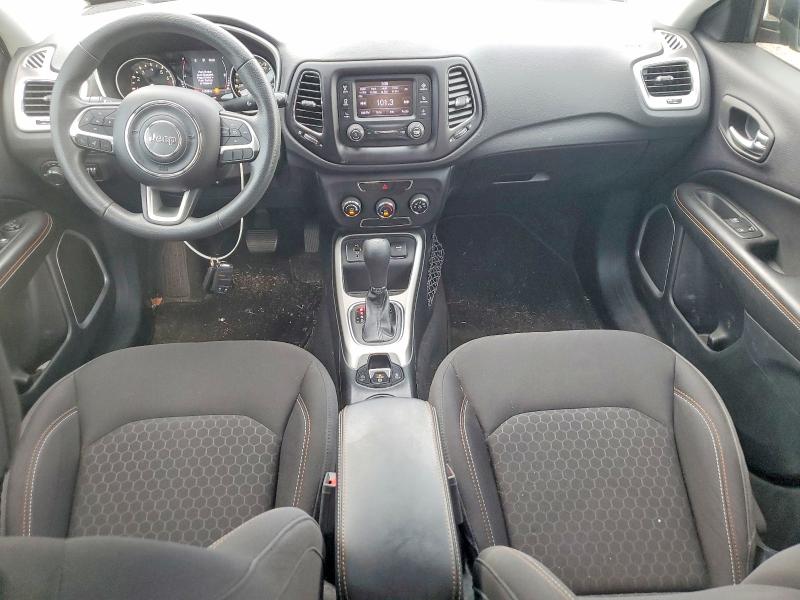 66057816 :رقم المزاد ، 3C4NJCAB7JT255043 vin ، 2018 Jeep Compass مزاد بيع