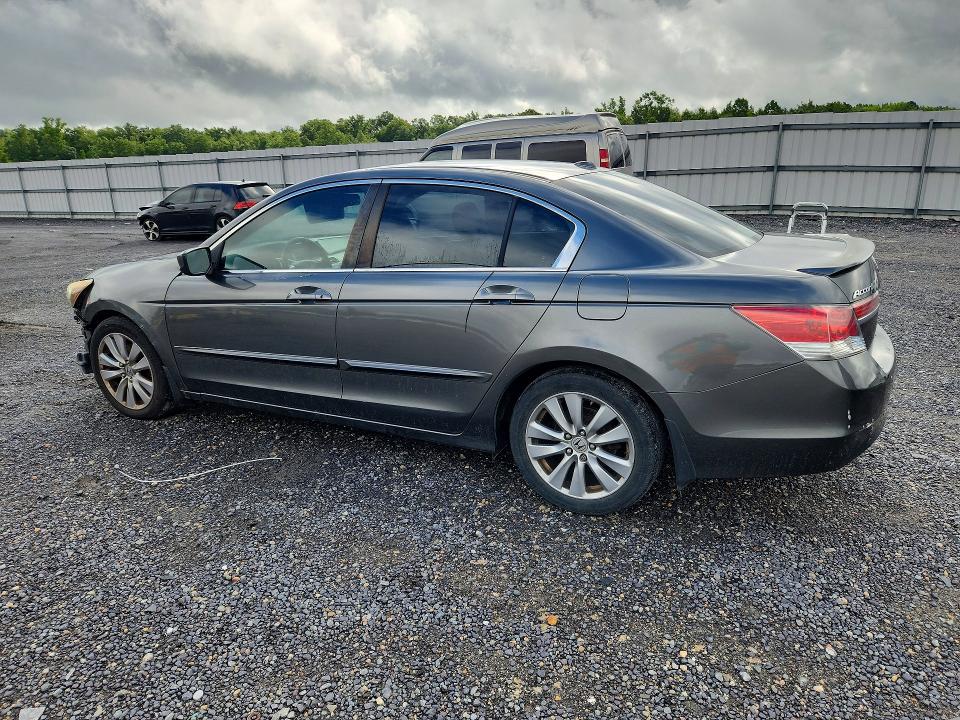 63129196 :رقم المزاد ، 1HGCP2F88BA015653 vin ، 2011 Honda Accord مزاد بيع