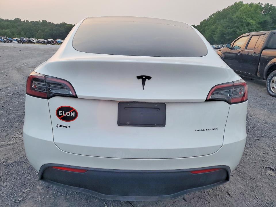 Auction sale of the 2023 Tesla Model Y, vin: 7SAYGDEE2PA136880, lot number: 64783016
