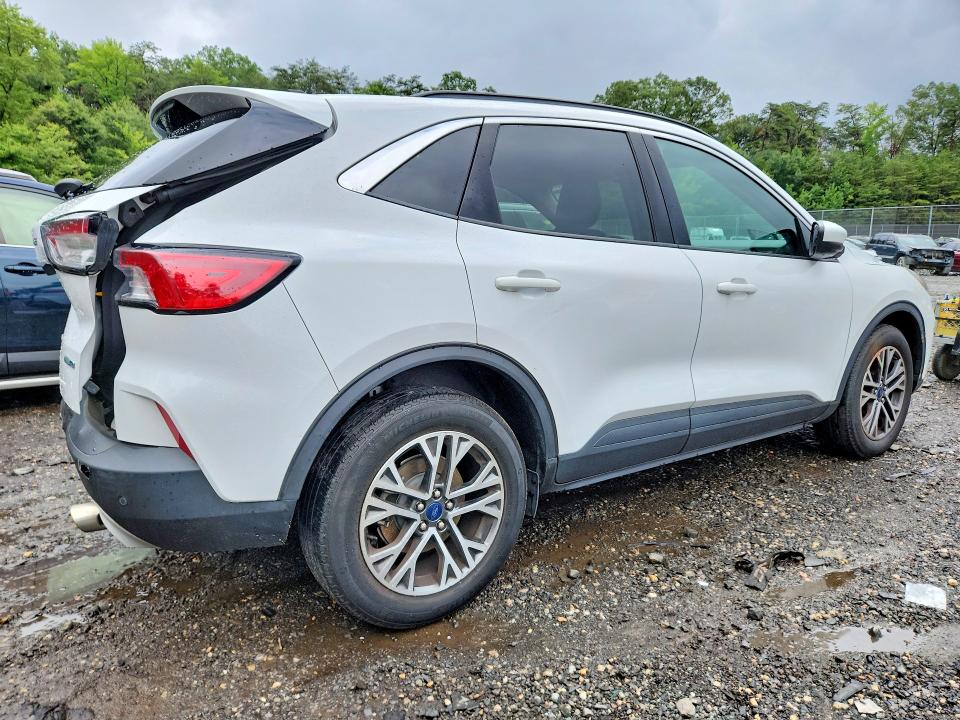 Продаж на аукціоні авто 2020 Ford Escape, vin: 1FMCU9H68LUA94667, номер лоту: 63854996