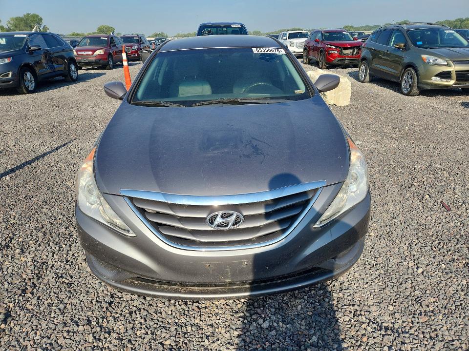 65350676 :رقم المزاد ، 5NPEB4AC0CH399337 vin ، 2012 Hyundai Sonata مزاد بيع