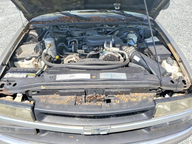 66117526 :رقم المزاد ، 1GCDT13W92K174400 vin ، 2002 Chevrolet S Truck مزاد بيع