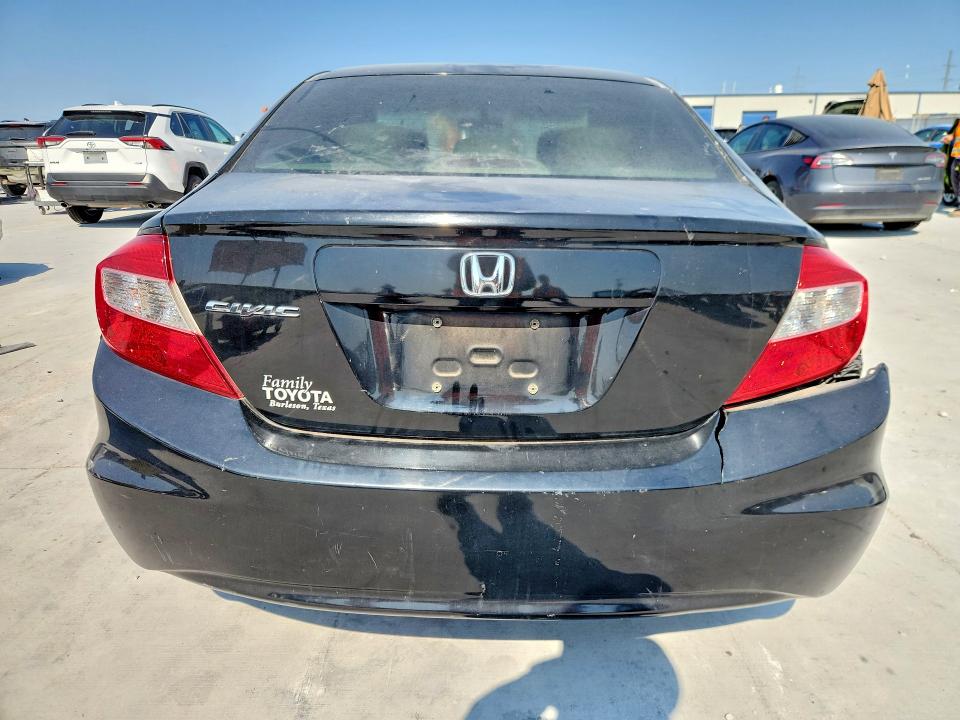 2012 Honda Civic მანქანა იყიდება აუქციონზე, vin: 19XFB2F52CE369828, აუქციონის ნომერი: 62754966