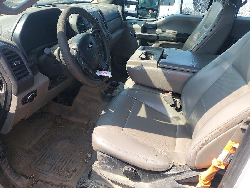 63658366 :رقم المزاد ، 1FD8W3GT1HEC82467 vin ، 2017 Ford F350 مزاد بيع