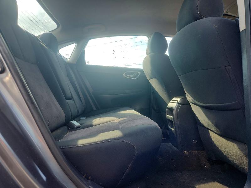 2015 Nissan Sentra მანქანა იყიდება აუქციონზე, vin: 3N1AB7AP4FL650385, აუქციონის ნომერი: 67295366