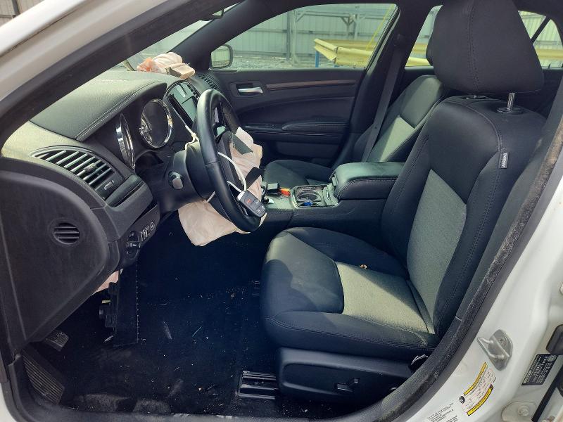 Aukcja sprzedaży 2013 Chrysler 300, vin: 2C3CCABG1DH658095, numer aukcji: 63785586