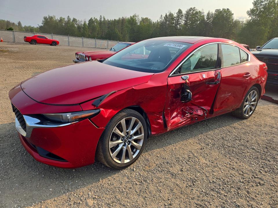 Продажа на аукционе авто 2021 Mazda 3, vin: JM1BPADL1M1323925, номер лота: 64719396