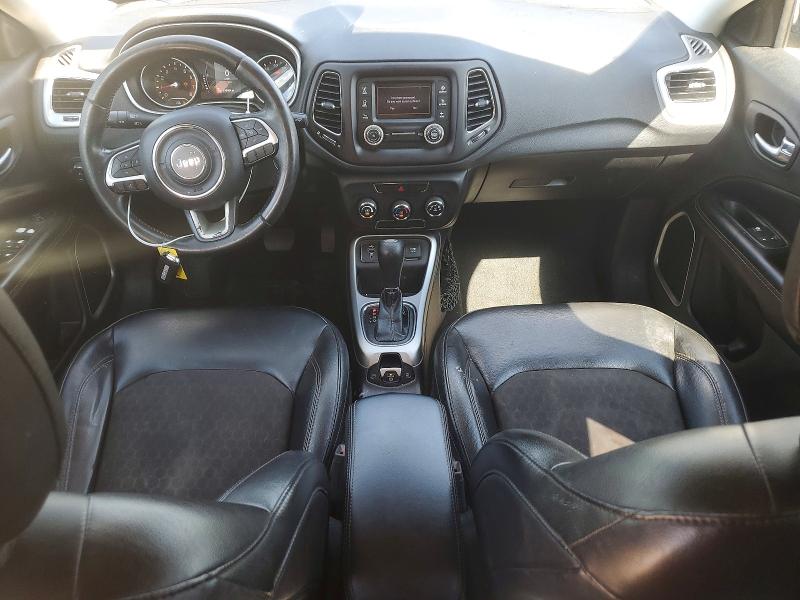 65716466 :رقم المزاد ، 3C4NJCBBXJT227428 vin ، 2018 Jeep Compass مزاد بيع