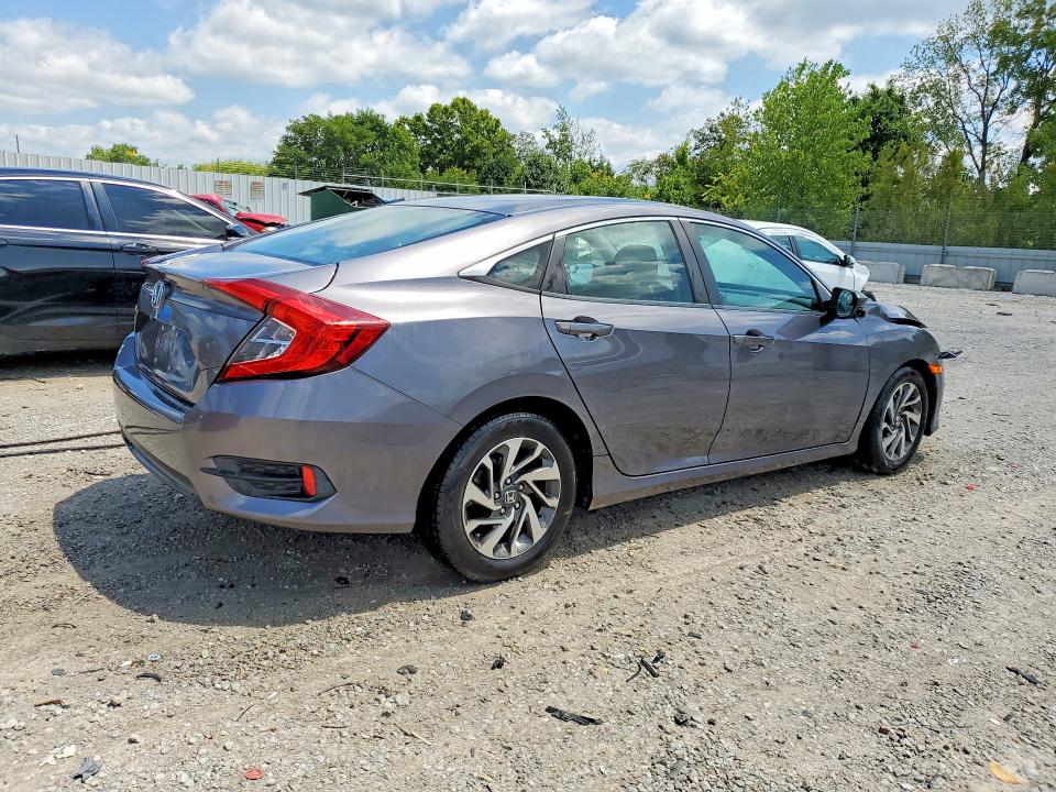 63689636 :رقم المزاد ، 19XFC2F78GE098049 vin ، 2016 Honda Civic مزاد بيع