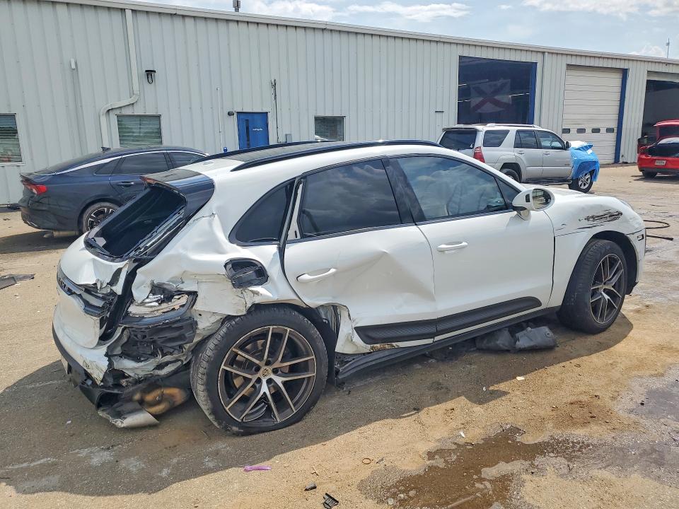 2022 Porsche Macan მანქანა იყიდება აუქციონზე, vin: WP1AA2A53NLB05580, აუქციონის ნომერი: 64234236