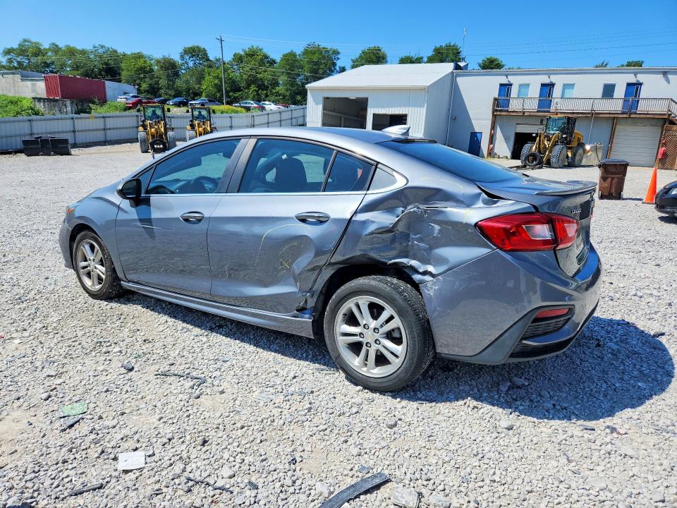 63174386 :رقم المزاد ، 1G1BE5SM9J7236039 vin ، 2018 Chevrolet Cruze مزاد بيع