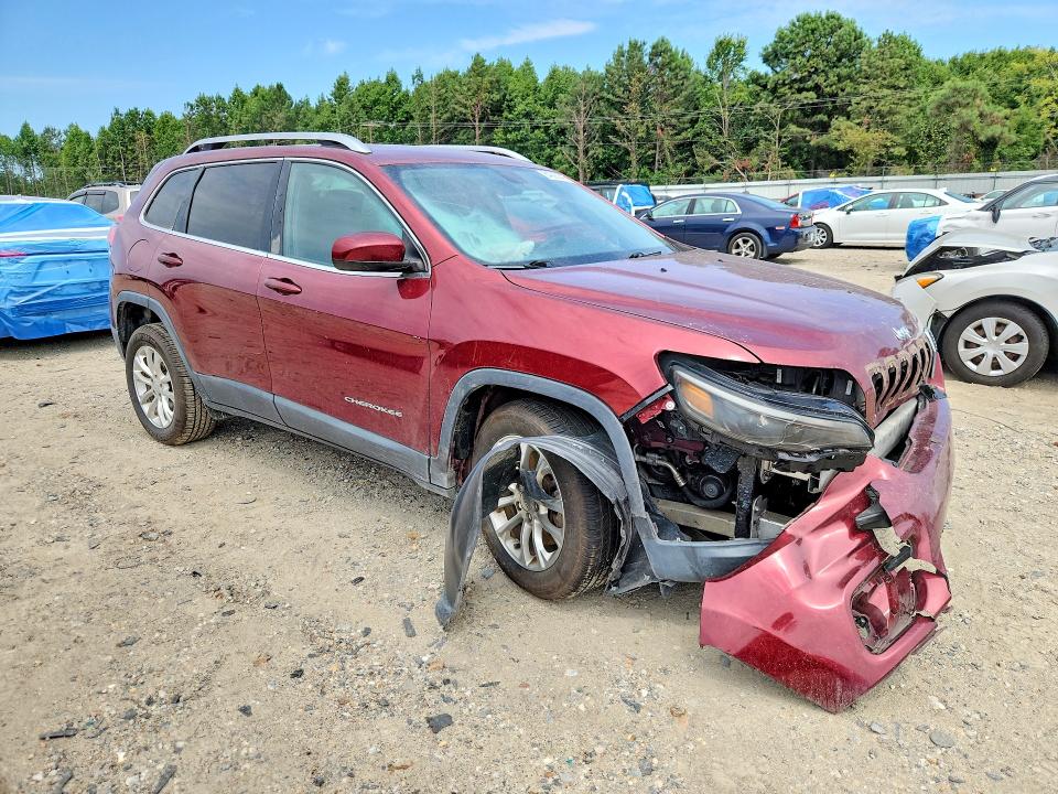 2019 Jeep Cherokee მანქანა იყიდება აუქციონზე, vin: 1C4PJLCB4KD301022, აუქციონის ნომერი: 64293646