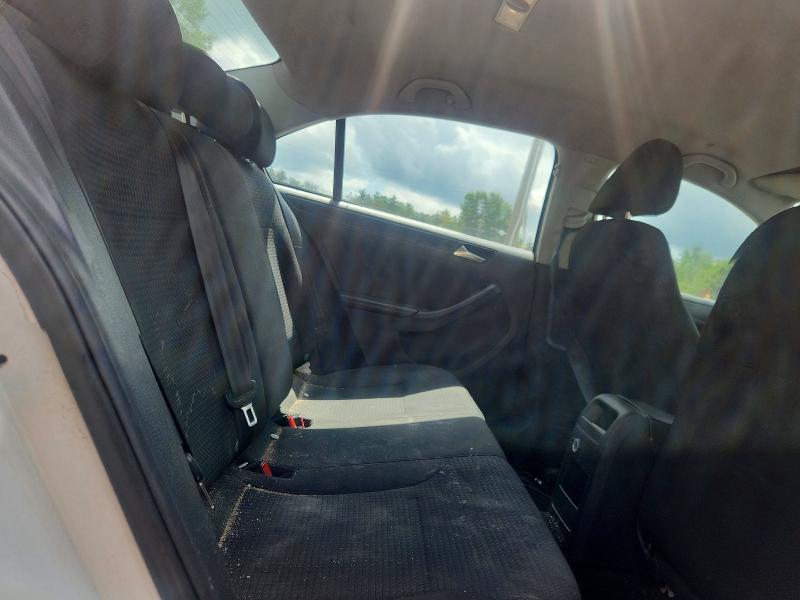 2015 Volkswagen Jetta მანქანა იყიდება აუქციონზე, vin: 3VW2K7AJ2FM319082, აუქციონის ნომერი: 65528026