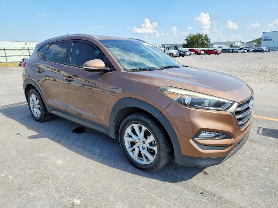 2016 Hyundai Tucson მანქანა იყიდება აუქციონზე, vin: KM8J3CA29GU112937, აუქციონის ნომერი: 65370796