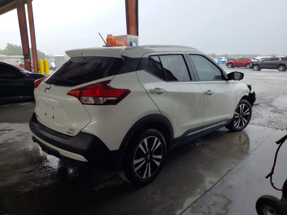 Aukcja sprzedaży 2018 Nissan Kicks, vin: 3N1CP5CU1JL510112, numer aukcji: 65270926