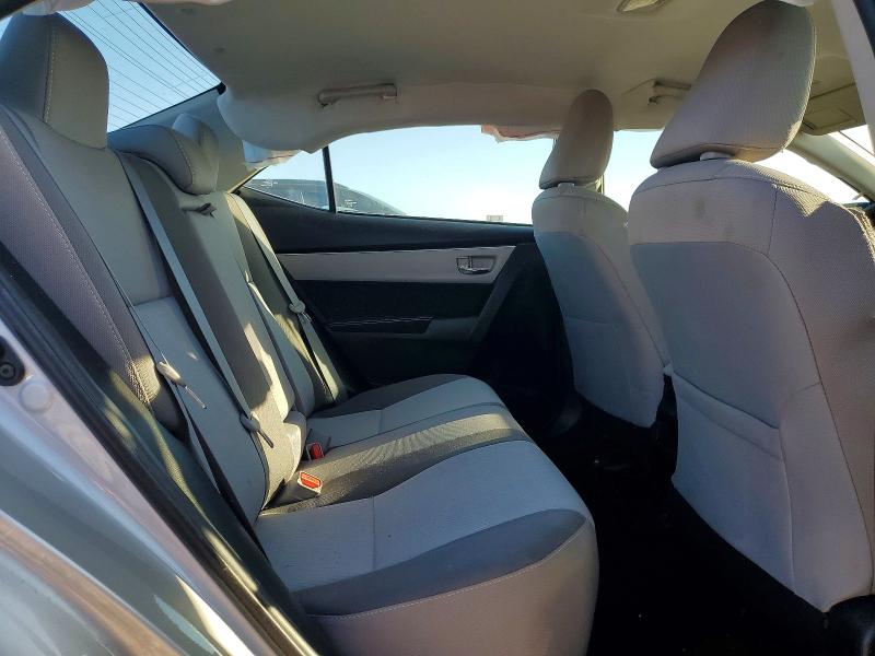 Продаж на аукціоні авто 2018 Toyota Corolla, vin: 5YFBURHE4JP833180, номер лоту: 64478966