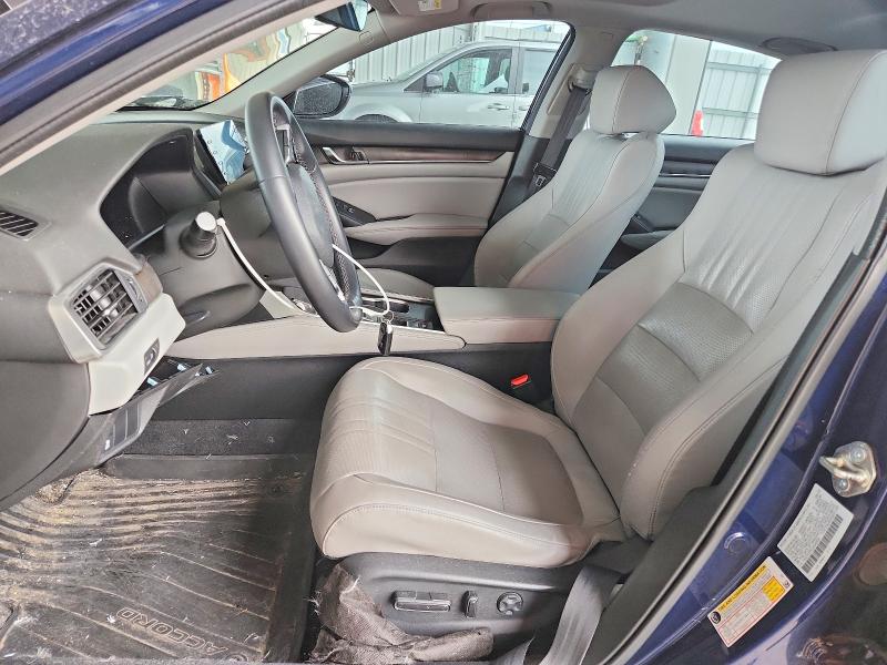 Продажа на аукционе авто 2018 Honda Accord, vin: 1HGCV2F63JA042830, номер лота: 67256096