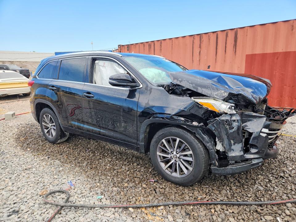 Aukcja sprzedaży 2018 Toyota Highlander, vin: 5TDKZRFH2JS545177, numer aukcji: 65911656