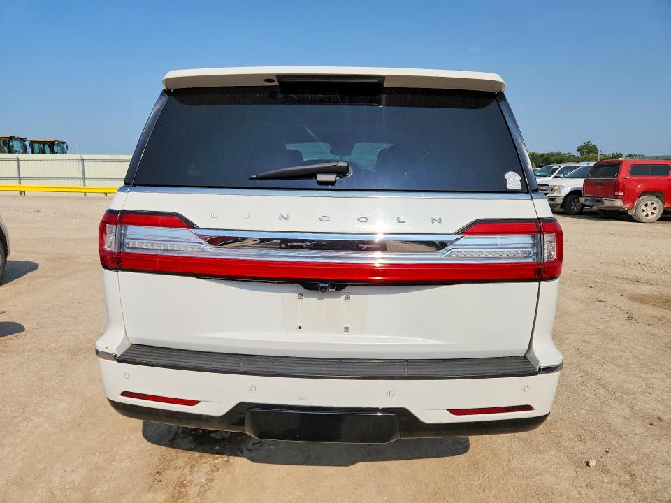 64453276 :رقم المزاد ، 5LMJJ3LT2LEL17612 vin ، 2020 Lincoln Navigator مزاد بيع