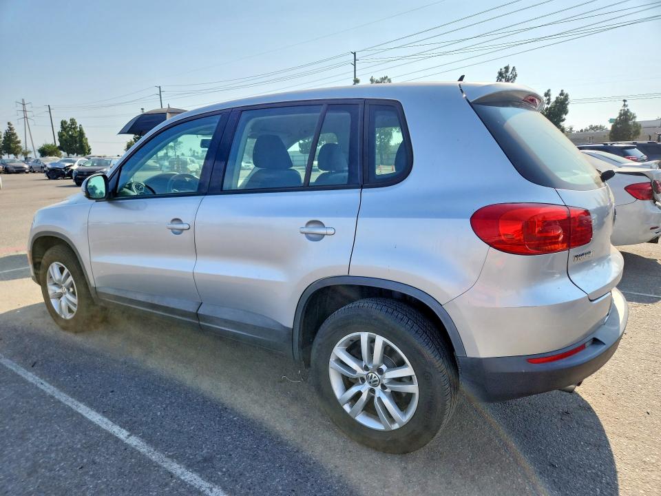2013 Volkswagen Tiguan მანქანა იყიდება აუქციონზე, vin: WVGAV3AX4DW606578, აუქციონის ნომერი: 64431116