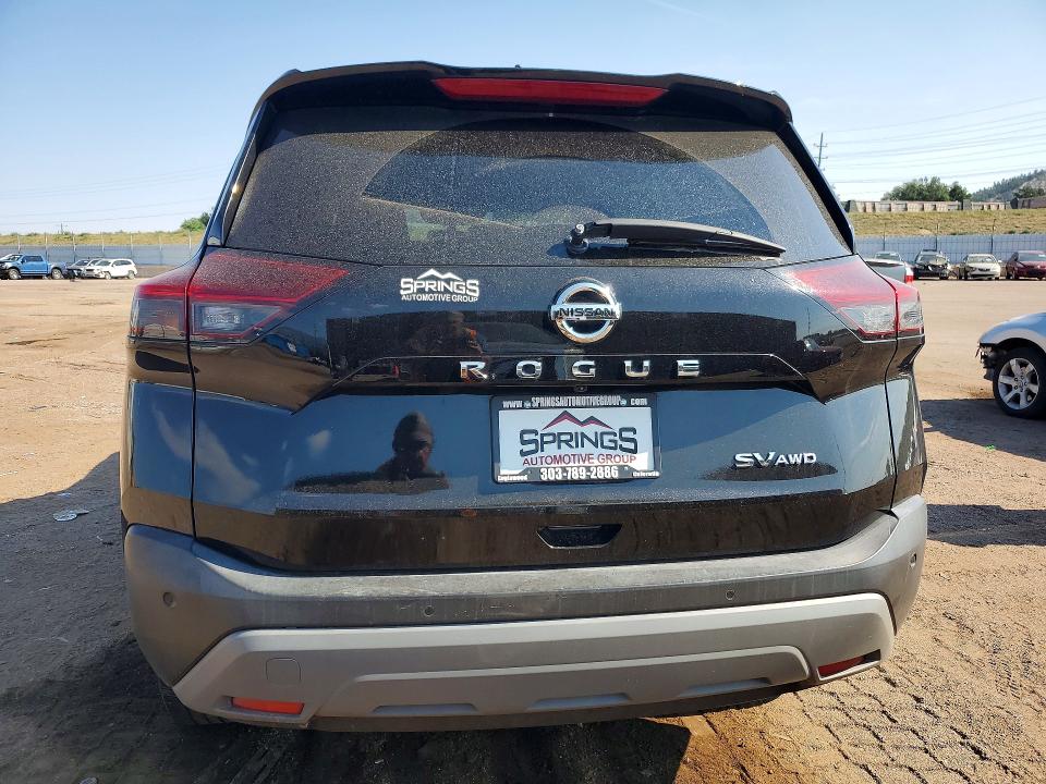 64271966 :رقم المزاد ، 5N1AT3BB0MC765821 vin ، 2021 Nissan Rogue مزاد بيع