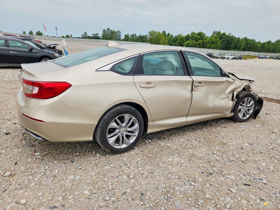 2018 Honda Accord მანქანა იყიდება აუქციონზე, vin: 1HGCV1F16JA004443, აუქციონის ნომერი: 64424066