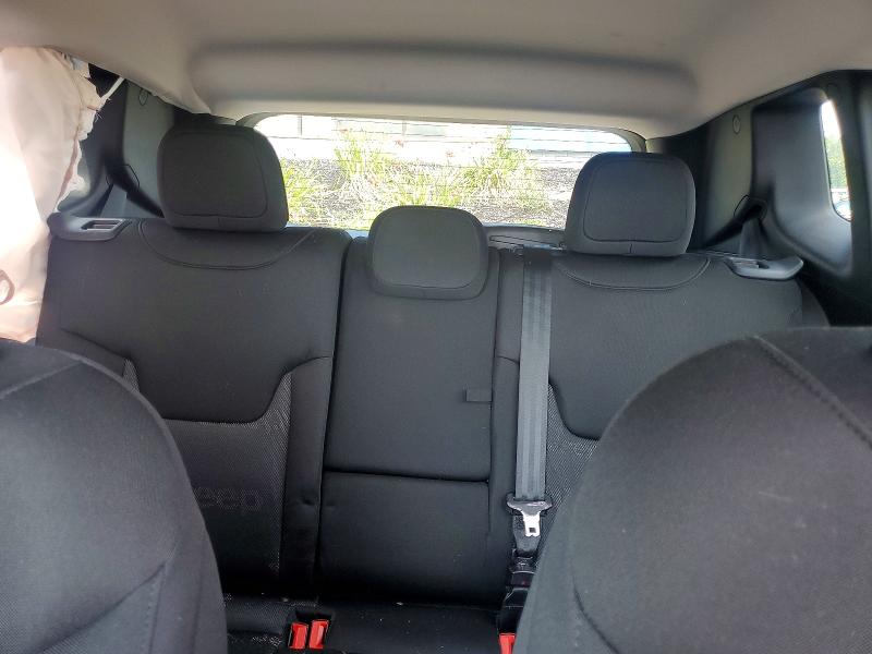 64094386 :رقم المزاد ، ZACCJBBT1FPB25976 vin ، 2015 Jeep Renegade مزاد بيع