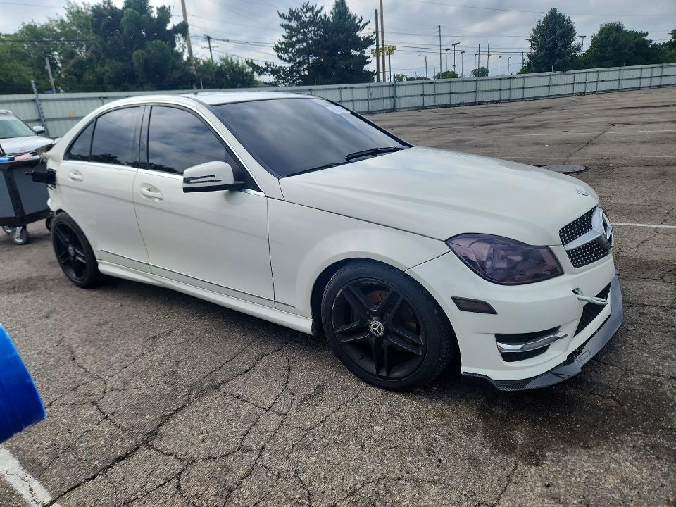Aukcja sprzedaży 2012 Mercedes-benz C, vin: WDDGF8BB2CR191128, numer aukcji: 63574276