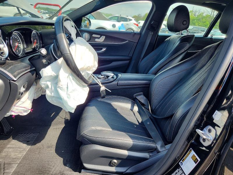 63840126 :رقم المزاد ، WDDZF4KB3KA504721 vin ، 2019 Mercedes-benz E مزاد بيع