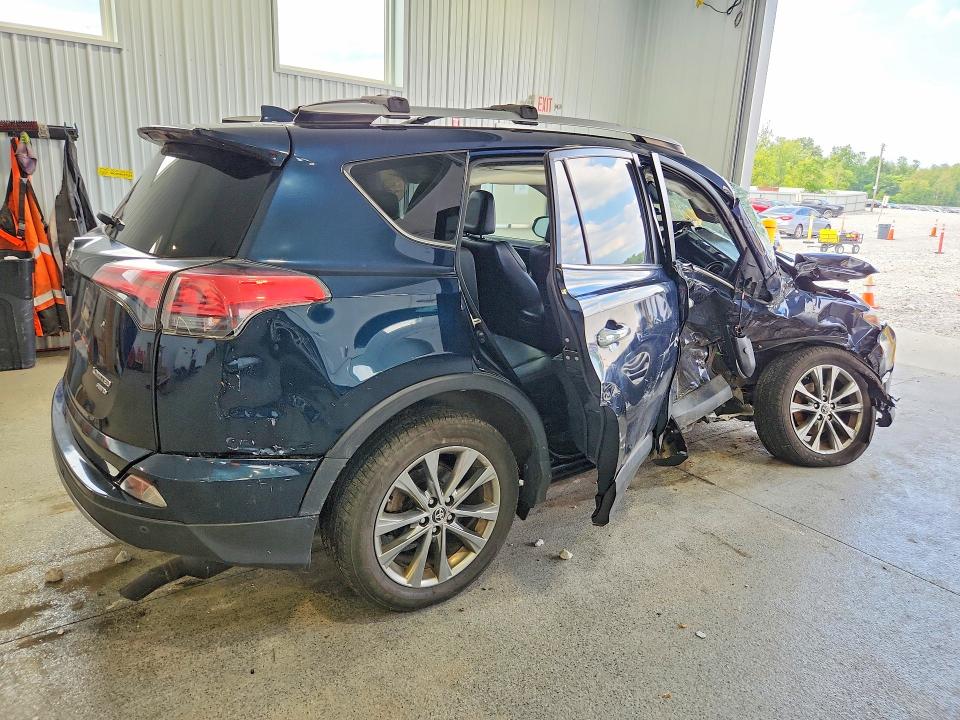 Aukcja sprzedaży 2018 Toyota Rav4, vin: JTMDFREV0JJ190497, numer aukcji: 63907436