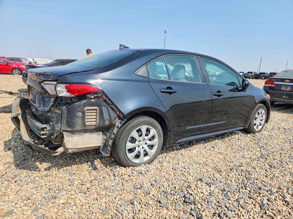 63580906 :رقم المزاد ، 5YFEPMAE1MP263046 vin ، 2021 Toyota Corolla مزاد بيع