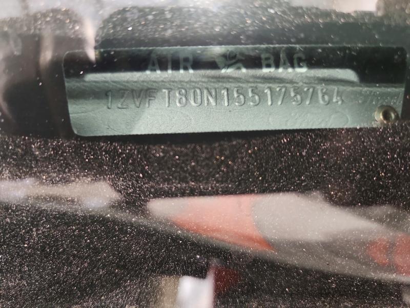 2005 Ford Mustang მანქანა იყიდება აუქციონზე, vin: 1ZVFT80N155175764, აუქციონის ნომერი: 64037346