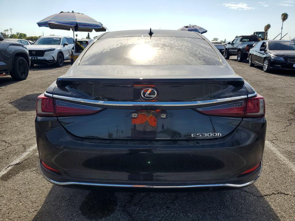 64328546 :رقم المزاد ، 58ADA1C18RU054309 vin ، 2024 Lexus Es 300h مزاد بيع